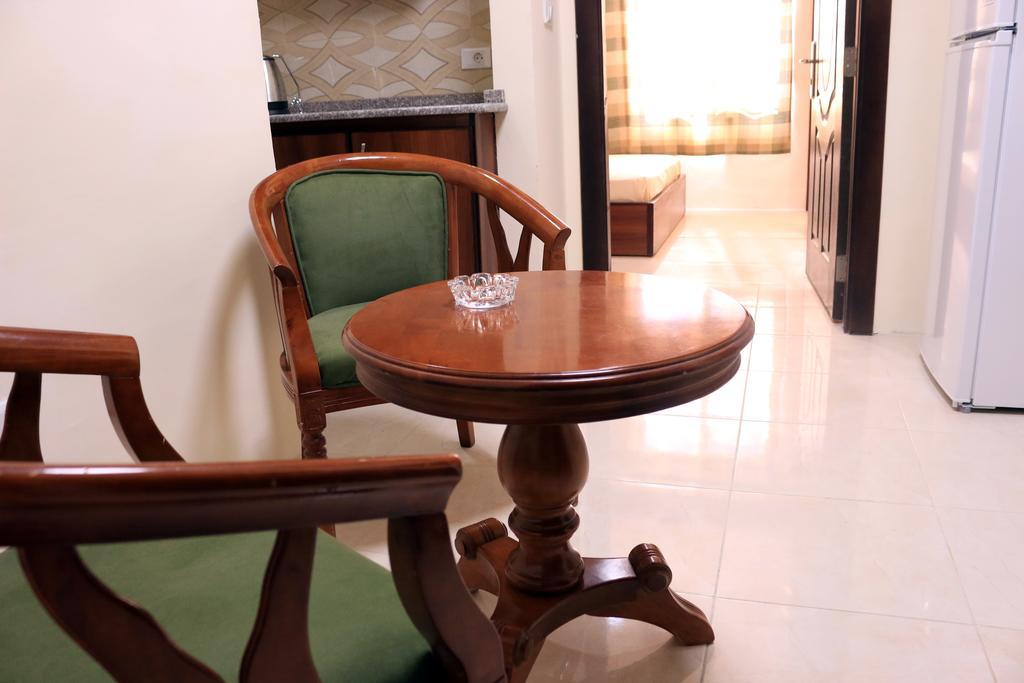 Badan Suites Safut Exterior photo