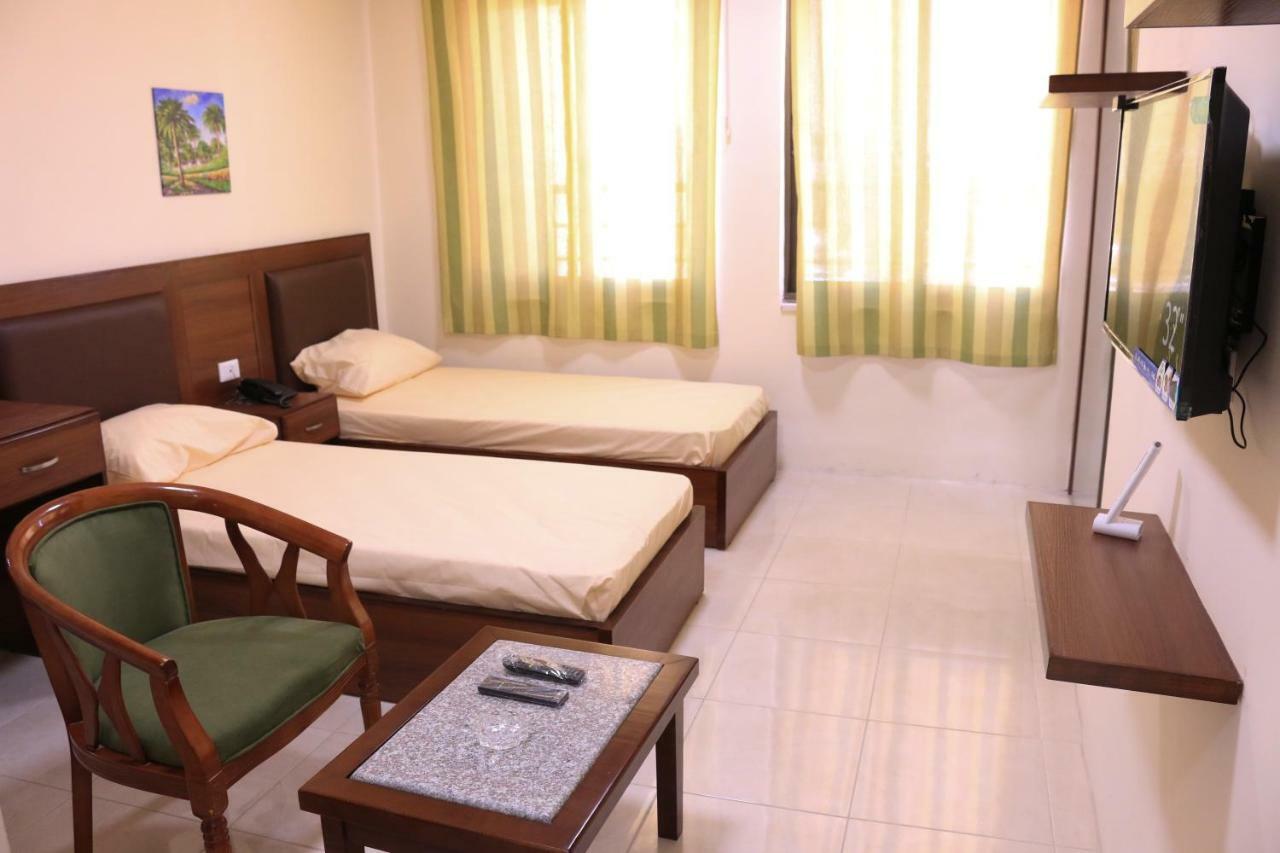 Badan Suites Safut Exterior photo